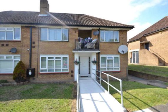 2 Bedroom Maisonette